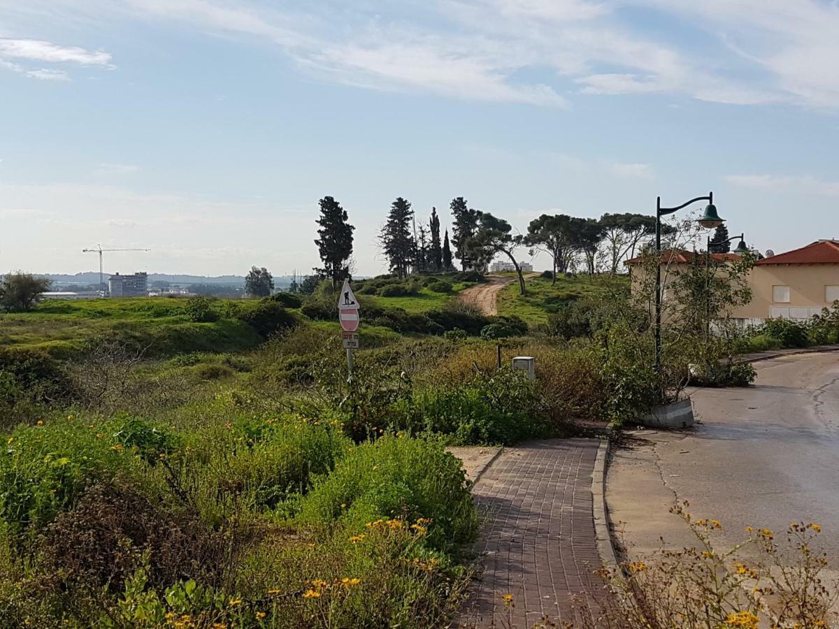 The Hbs Suite Ness Ziona Εξωτερικό φωτογραφία