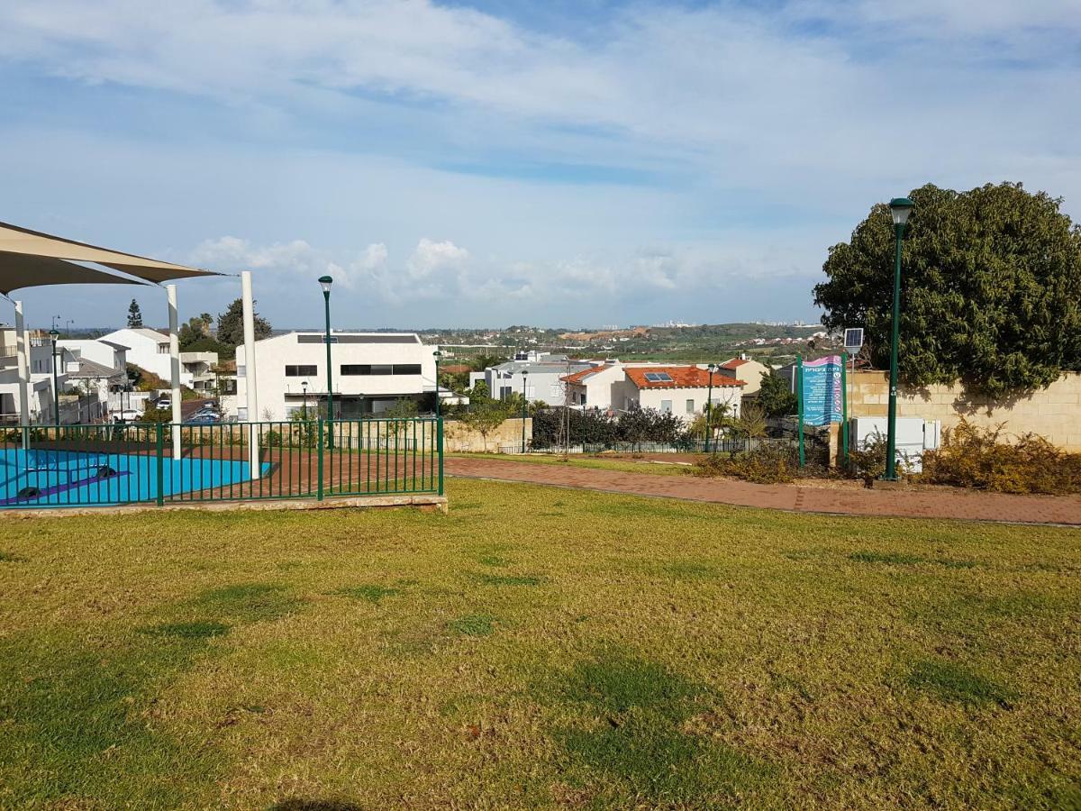 The Hbs Suite Ness Ziona Εξωτερικό φωτογραφία